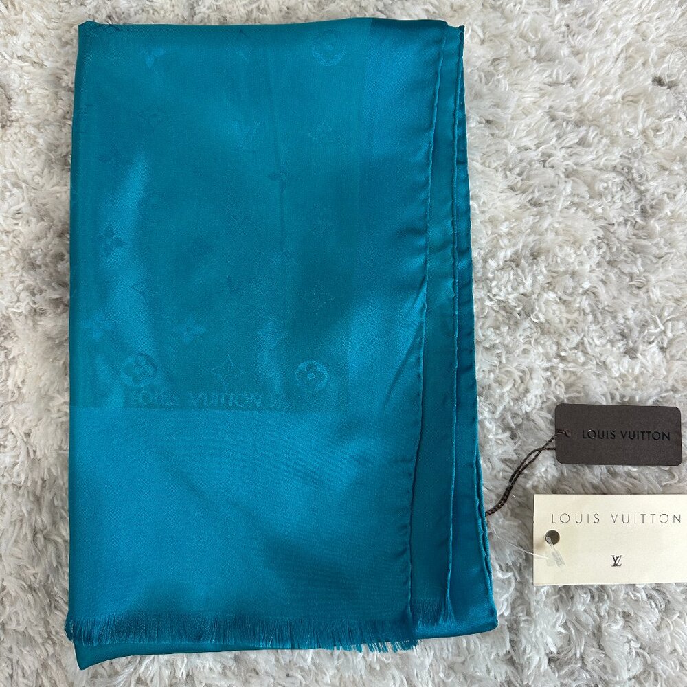 Louis Vuitton Echarpe Capri Turque Silk Scarf